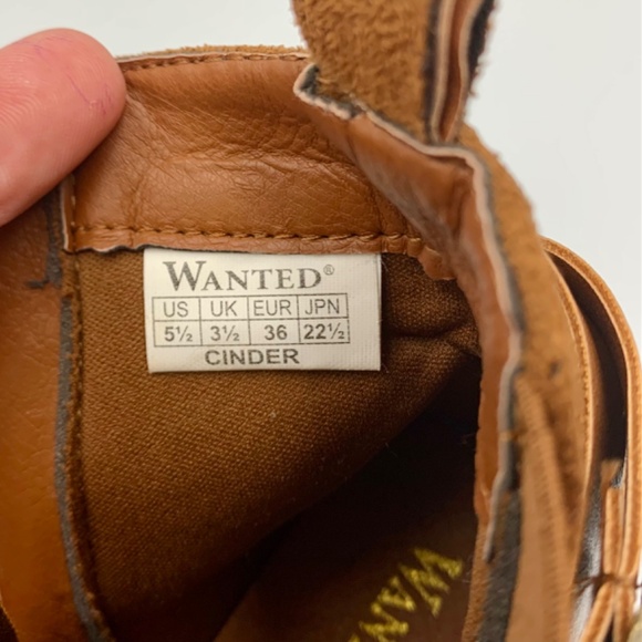 Wanted “CINDER” brown/tan heeled zipper/buckle boho grunge, Lug sole ankle boots - Picture 11 of 13
